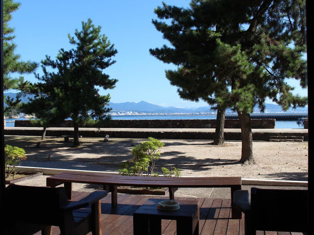 Miyajima Seaside Hotel Itsukushima Exterior foto